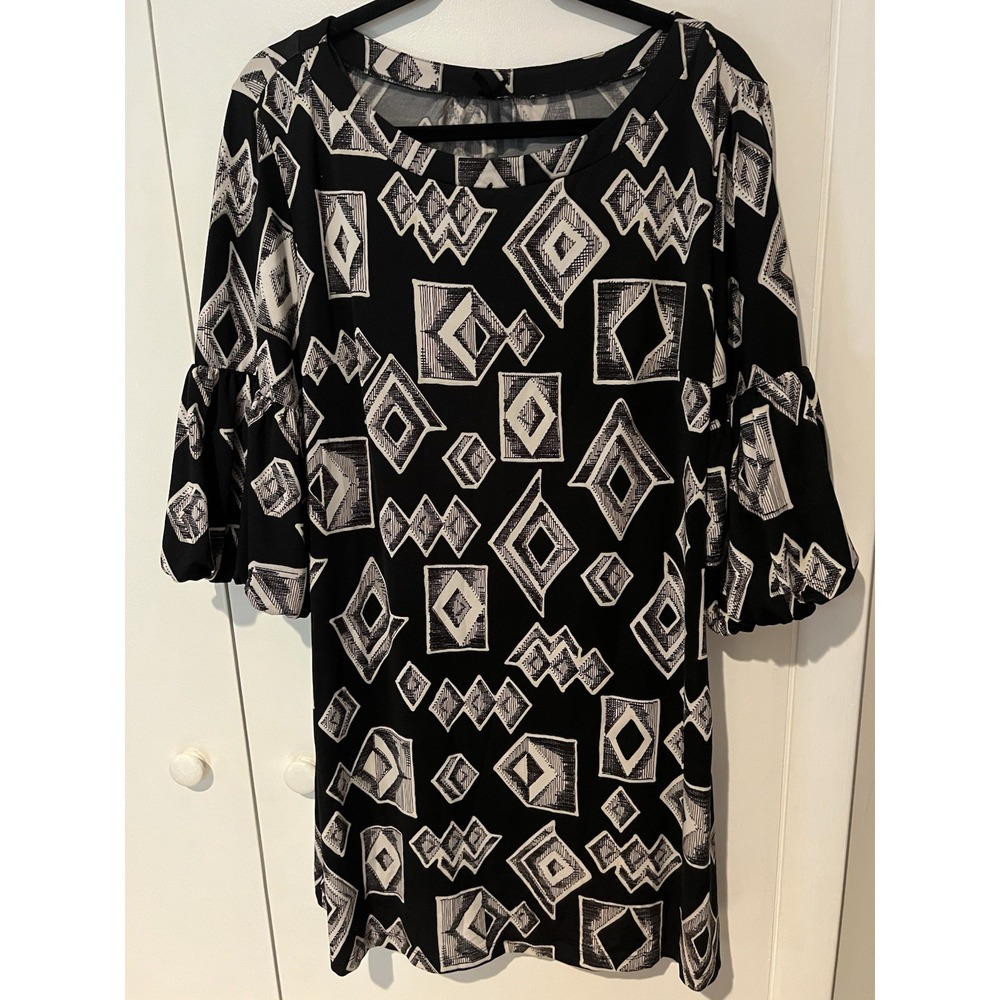 Lapis Women's Dress M Medium Black White Diamond Pattern Geometric Bubble Sleeve